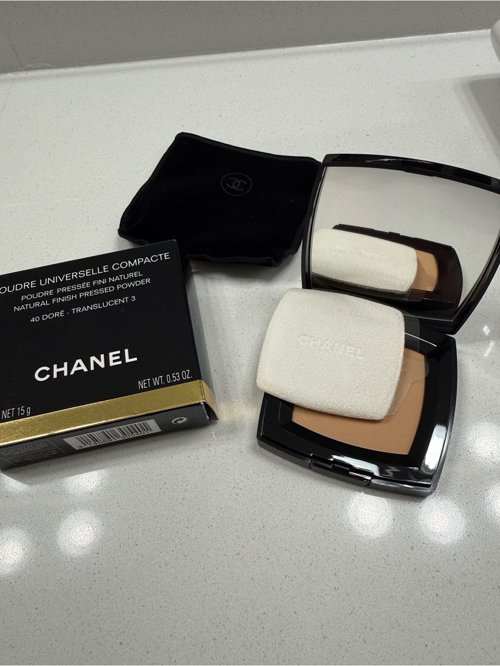 CHANEL Poudre Universelle Compacte 40 Dore Translucent 3 NIB - Picture 5 of 6